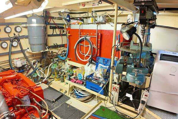Custom Holland Marine 50 Custom Trawler Yacht For Sale