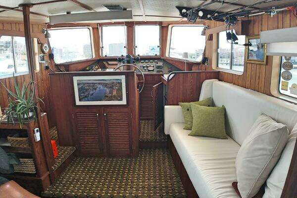 Custom Holland Marine 50 Custom Trawler Yacht For Sale