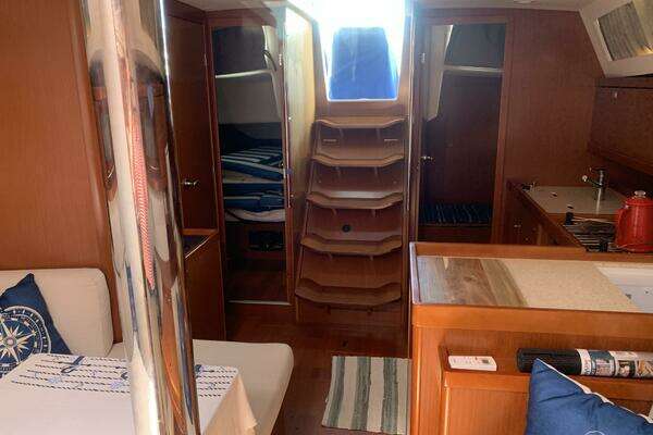 Beneteau Oceanis 41 Yacht For Sale