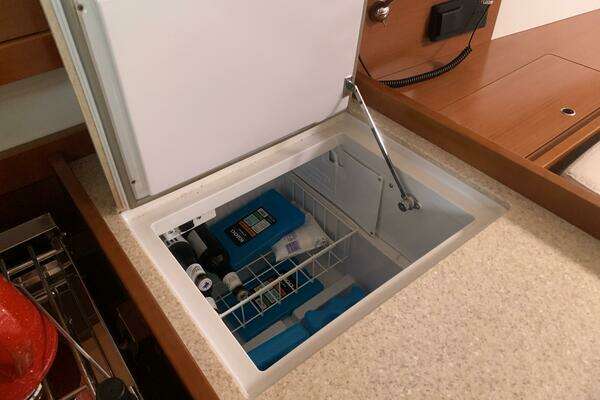 Beneteau Oceanis 41 Yacht For Sale