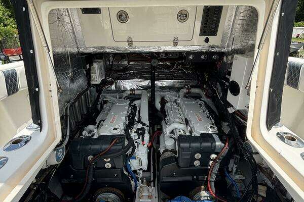 SeaVee 34i Yacht For Sale