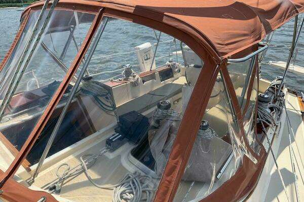 Island Packet 420 Yacht For Sale
