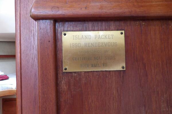 OVERBYTE 32ft Island Packet Yacht For Sale OVERBYTE 32ft Island Packet Yacht For Sale
