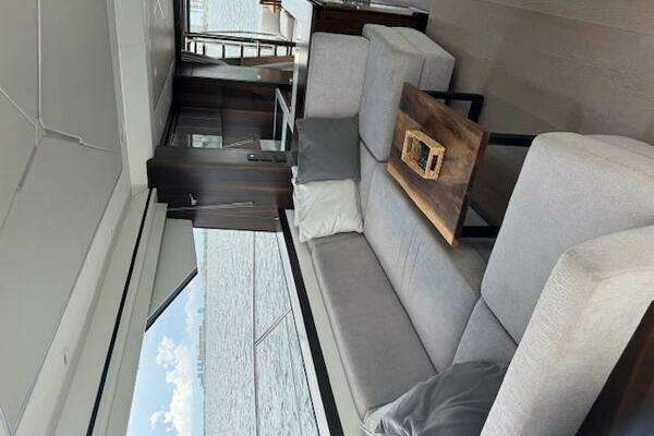 Sunseeker Manhattan 68 Yacht For Sale