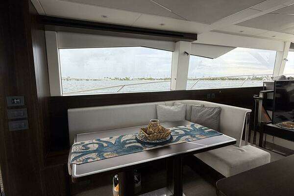 Sunseeker Manhattan 68 Yacht For Sale