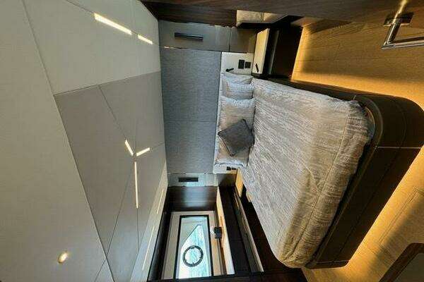 Sunseeker Manhattan 68 Yacht For Sale