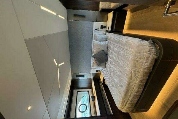 Sunseeker Manhattan 68 Yacht For Sale