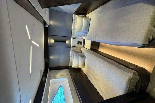 Sunseeker Manhattan 68 Yacht For Sale