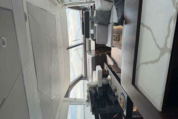 Sunseeker Manhattan 68 Yacht For Sale