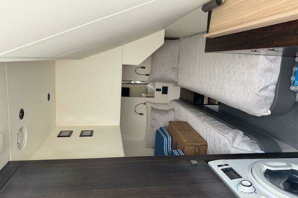 Sunseeker Manhattan 68 Yacht For Sale