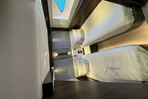 Sunseeker Manhattan 68 Yacht For Sale