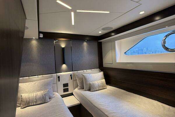 Sunseeker Manhattan 68 Yacht For Sale