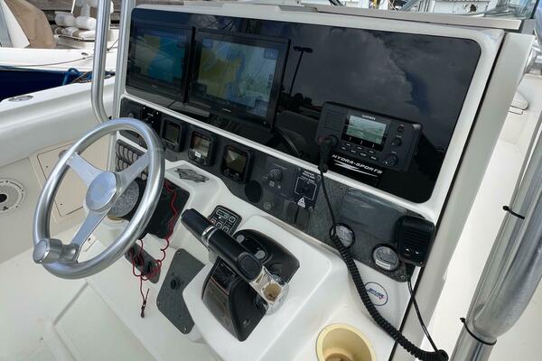 33ft Hydra Sports Yacht For Sale