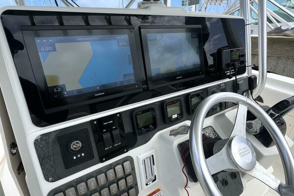 33ft Hydra Sports Yacht For Sale