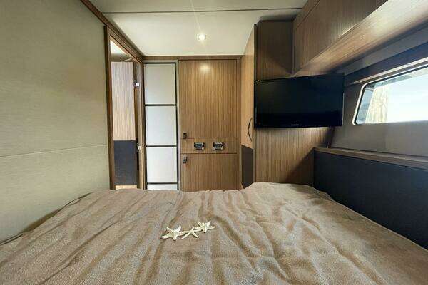 Sea Ray L59 Fly Yacht For Sale