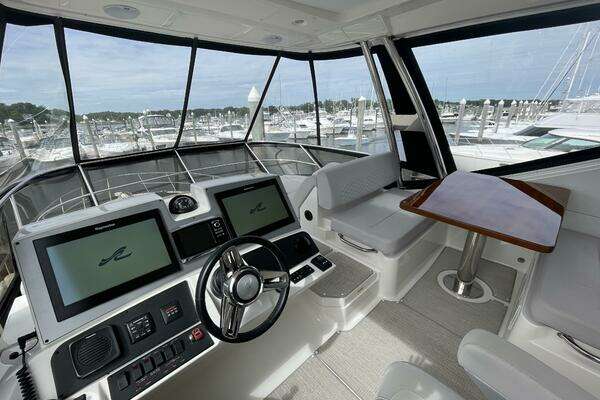 Sea Ray L59 Fly Yacht For Sale