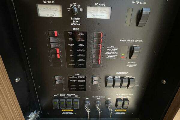 Sea Ray L59 Fly Yacht For Sale