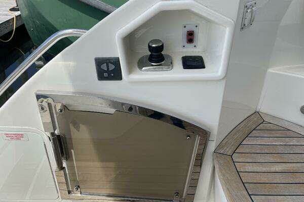 Sea Ray L59 Fly Yacht For Sale