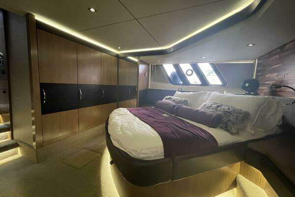 Sea Ray L59 Fly Yacht For Sale