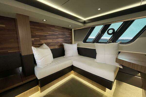 Sea Ray L59 Fly Yacht For Sale