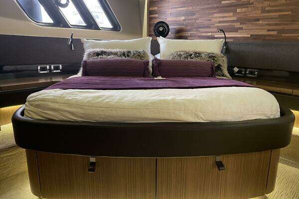 Sea Ray L59 Fly Yacht For Sale