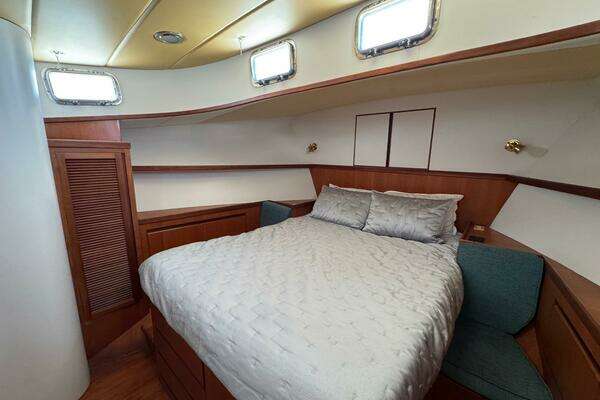 1998 Krogen Express 49