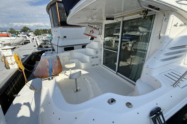 Sweet Spot 40ft Sea Ray Yacht For Sale