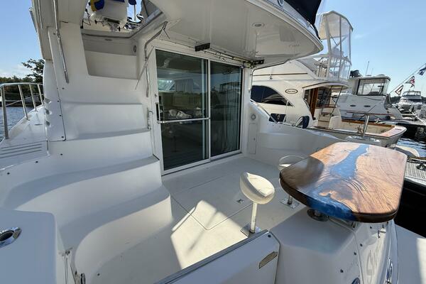 Sweet Spot 40ft Sea Ray Yacht For Sale