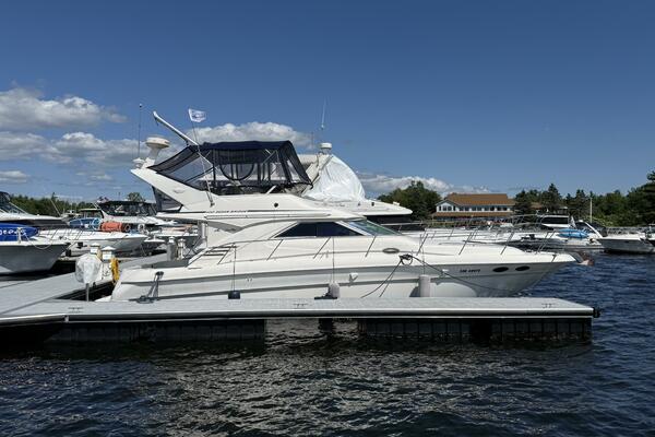 Sweet Spot 40ft Sea Ray Yacht For Sale