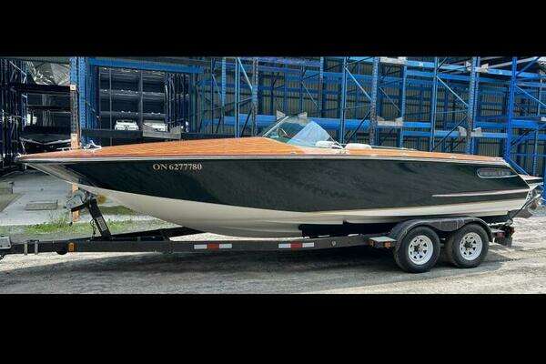 25-ft-Kavalk-2018-25 Belmaris-Cornwall Ontario Canada yacht for sale