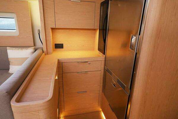 Beneteau Oceanis 60 Yacht For Sale