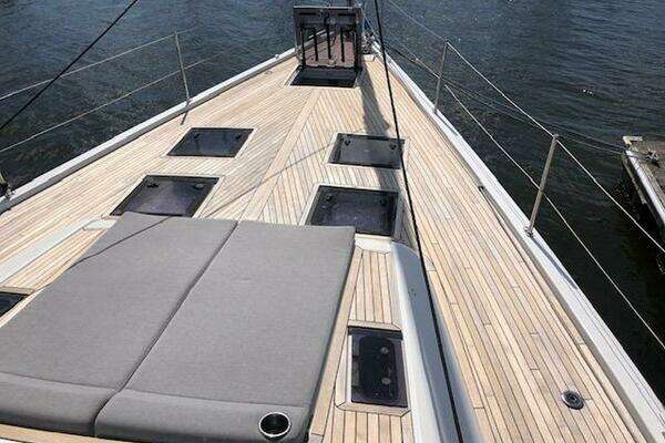 Beneteau Oceanis 60 Yacht For Sale