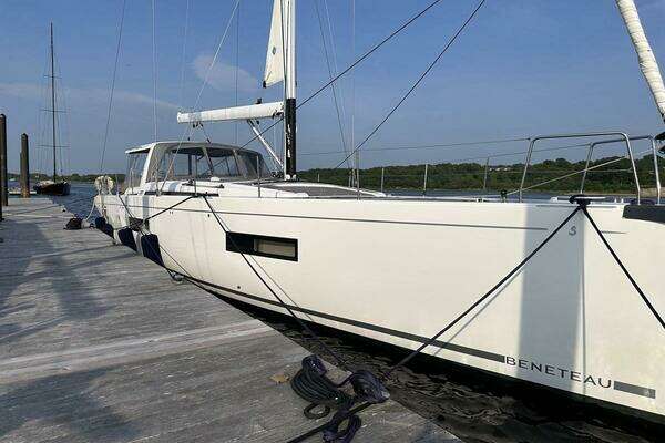 Beneteau Oceanis 60 Yacht For Sale