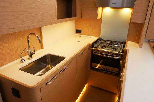 Beneteau Oceanis 60 Yacht For Sale