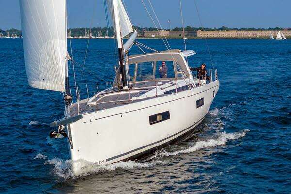 Photo of the 2023 Beneteau Oceanis 60 "CADUCEUS"