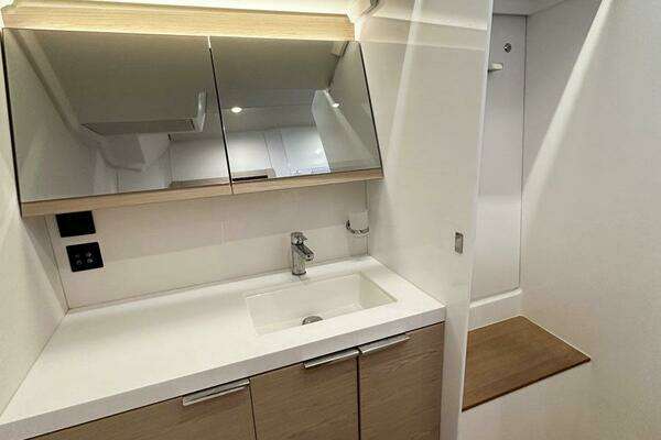 Beneteau Oceanis 60 Yacht For Sale