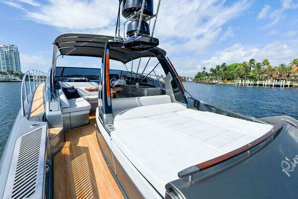 Riva 56 RIVALE Yacht For Sale
