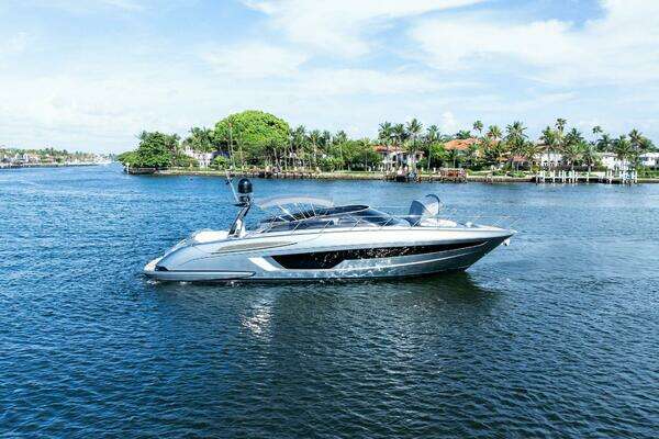56-ft-Riva-2019-56 RIVALE-PHANTOM-Fort Lauderdale Florida United States yacht for sale