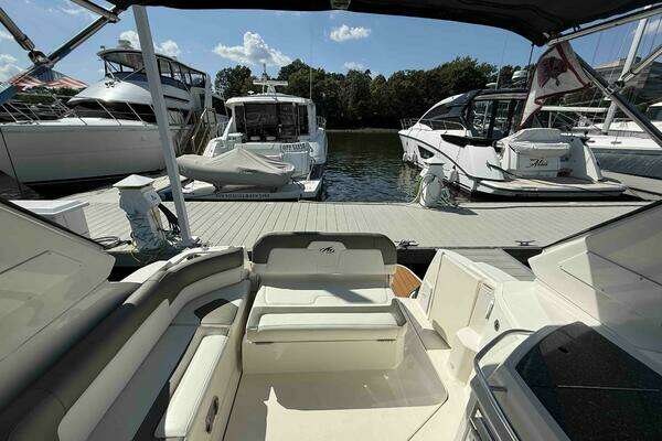 Photo of the 2013 Monterey 280 SCR