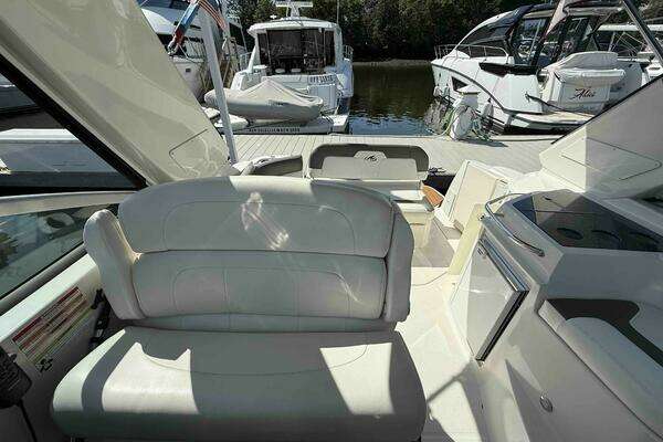 Photo of the 2013 Monterey 280 SCR