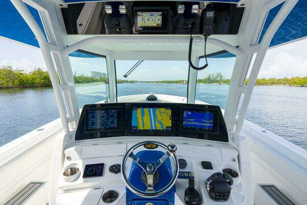 HCB 42 Siesta Yacht For Sale