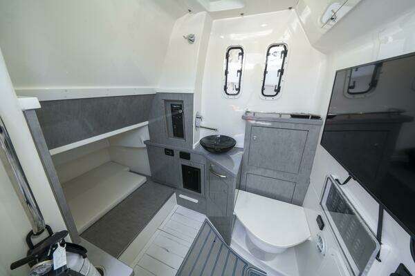 HCB 42 Siesta Yacht For Sale