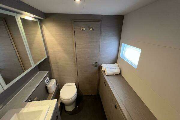 Fountaine Pajot MY6 Yacht For Sale