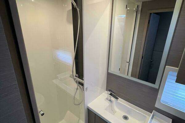 Fountaine Pajot MY6 Yacht For Sale