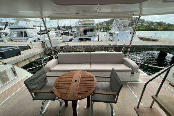 Fountaine Pajot MY6 Yacht For Sale