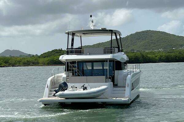 Fountaine Pajot MY6 Yacht For Sale