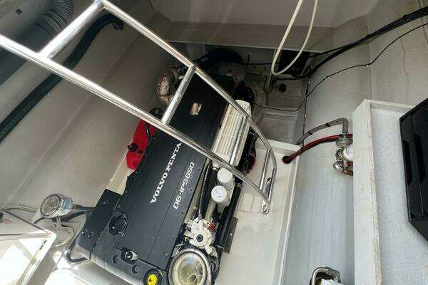 Fountaine Pajot MY6 Yacht For Sale