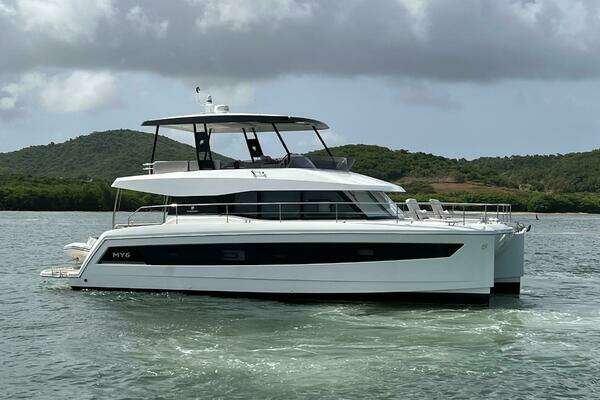 2024 Fountaine Pajot 44