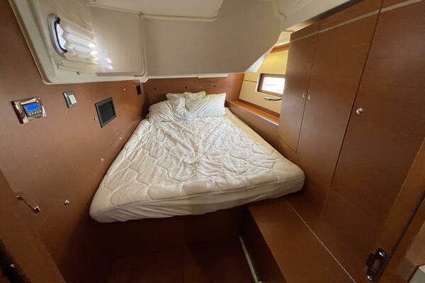 Serenity 46ft Beneteau Yacht For Sale