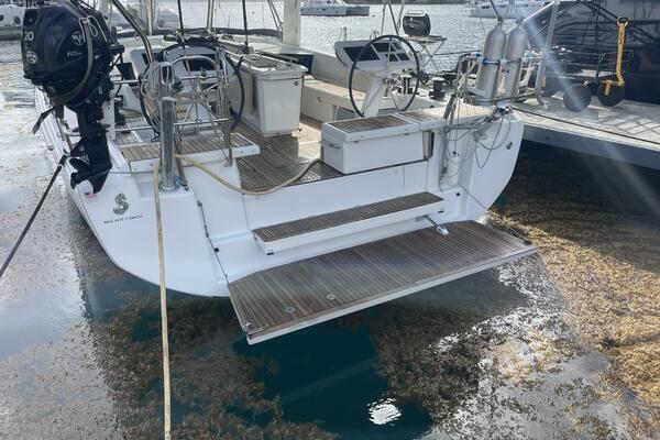 Serenity 46ft Beneteau Yacht For Sale